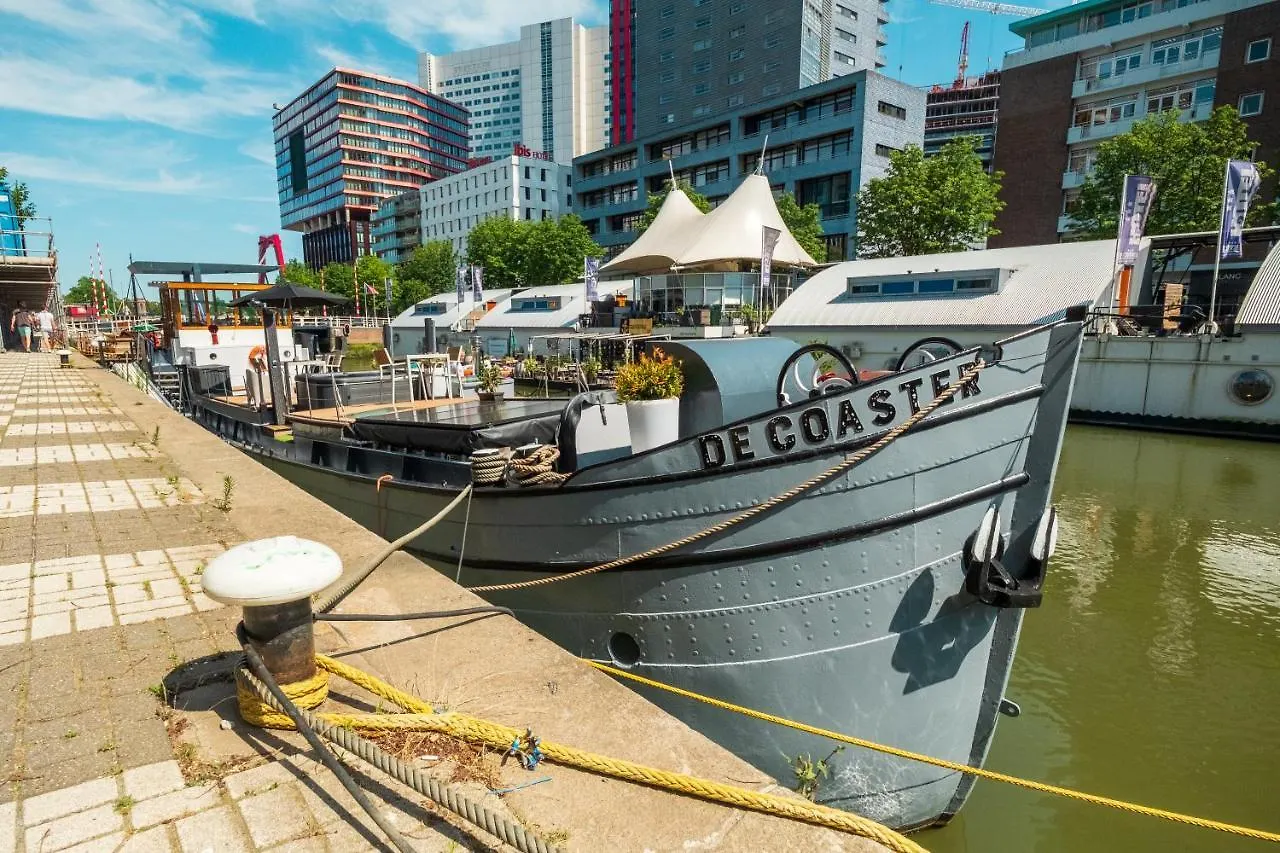 Hotel De Coaster & Aquarium Ponton Rotterdam